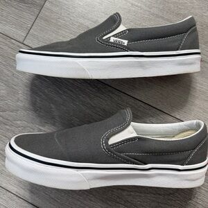 Vans Slip On Classic Women’s Shoes 6.5